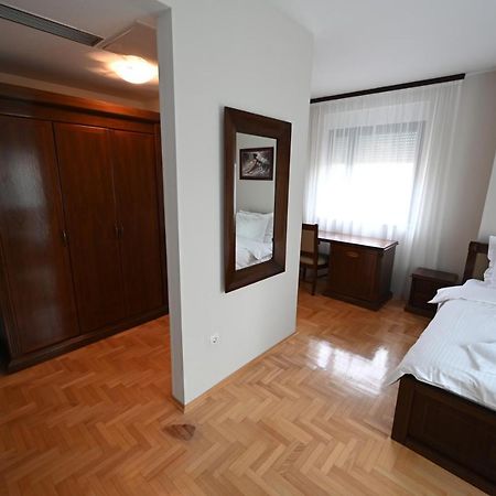 Hotel "Jkc Banja Luka" Экстерьер фото