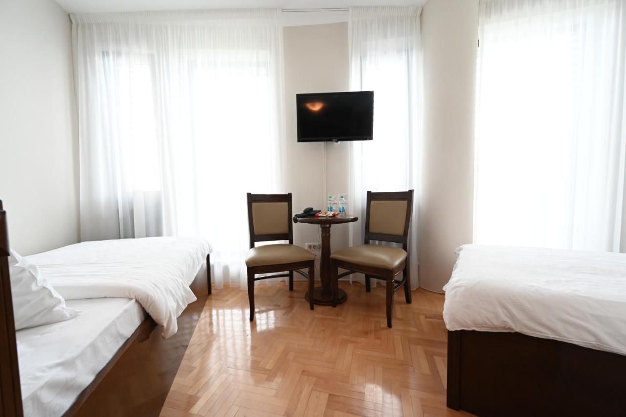 Hotel "Jkc Banja Luka" Экстерьер фото