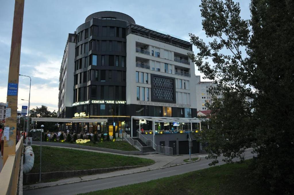 Hotel "Jkc Banja Luka" Экстерьер фото